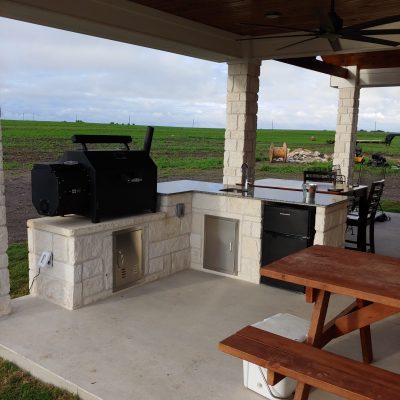 Outdoor Kitchens Chillin And Grillin