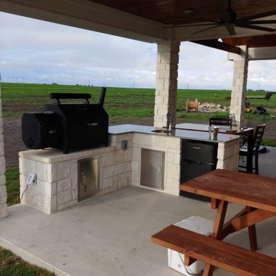 ChillinNGrillin-OutdoorKitchen