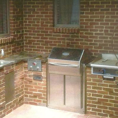 BrickOutdoorKitchen0001
